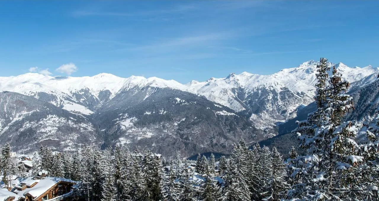 Hotel Barriere Les Neiges קורשבל 5*,